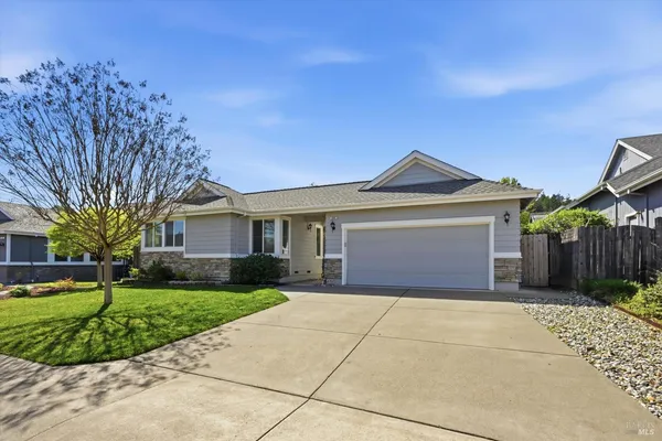 $779,000 | 469 Riesling Street, Cloverdale, CA 95425