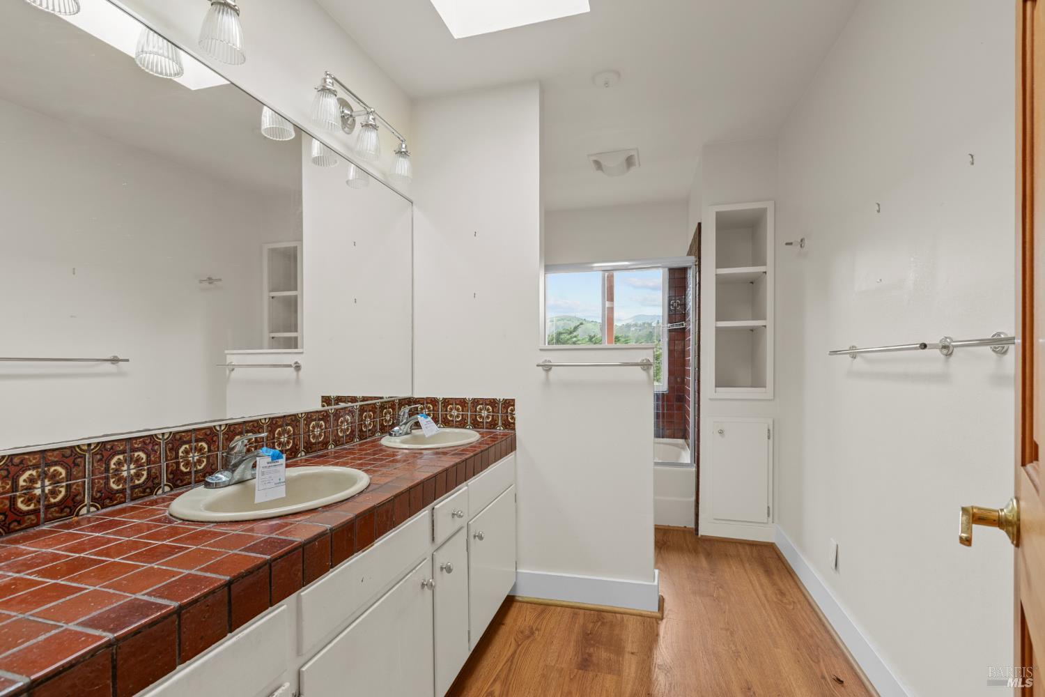 321 Laurel Way Mill Valley, CA 94941 - Photo 13 of 35