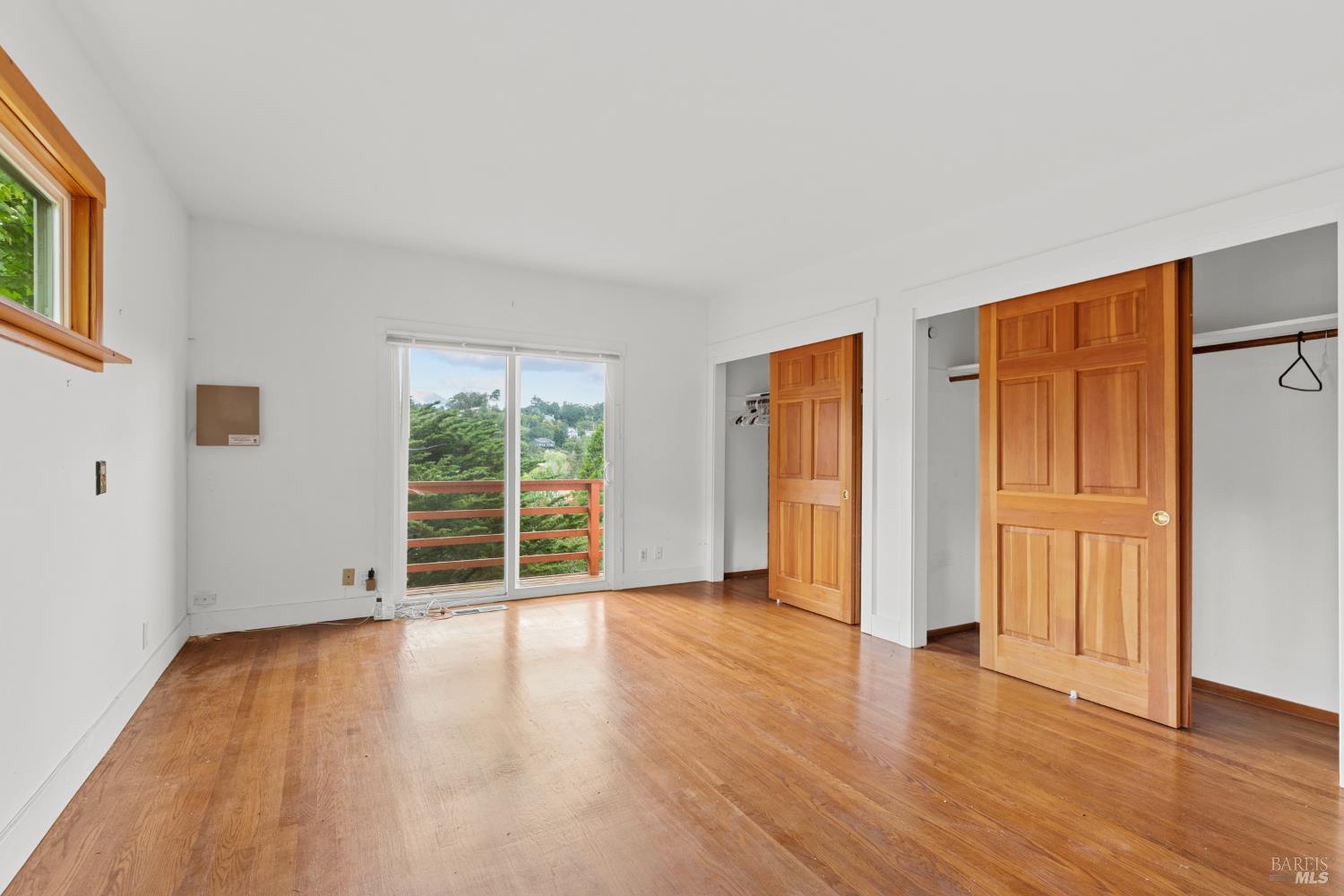 321 Laurel Way Mill Valley, CA 94941 - Photo 15 of 35