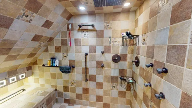 $599,000 | 102 Water Street, Guilford, ME 04443