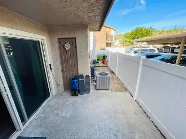 a view of a storage & utility room with washer and dryer