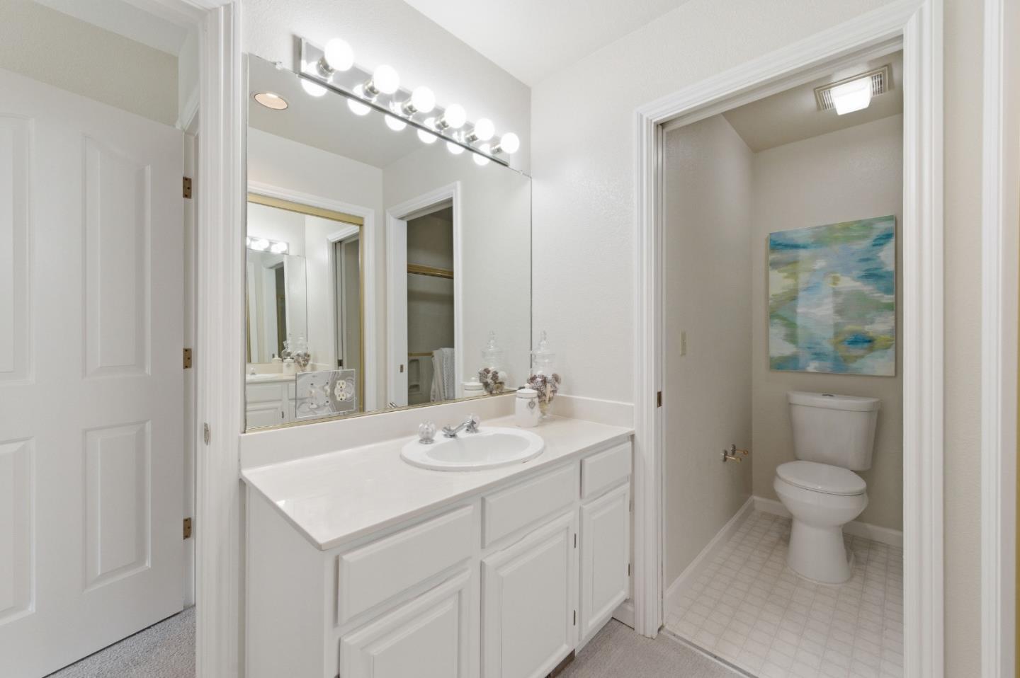 1040 Continentals Way, Unit 14 Belmont, CA 94002 - Photo 31 of 49