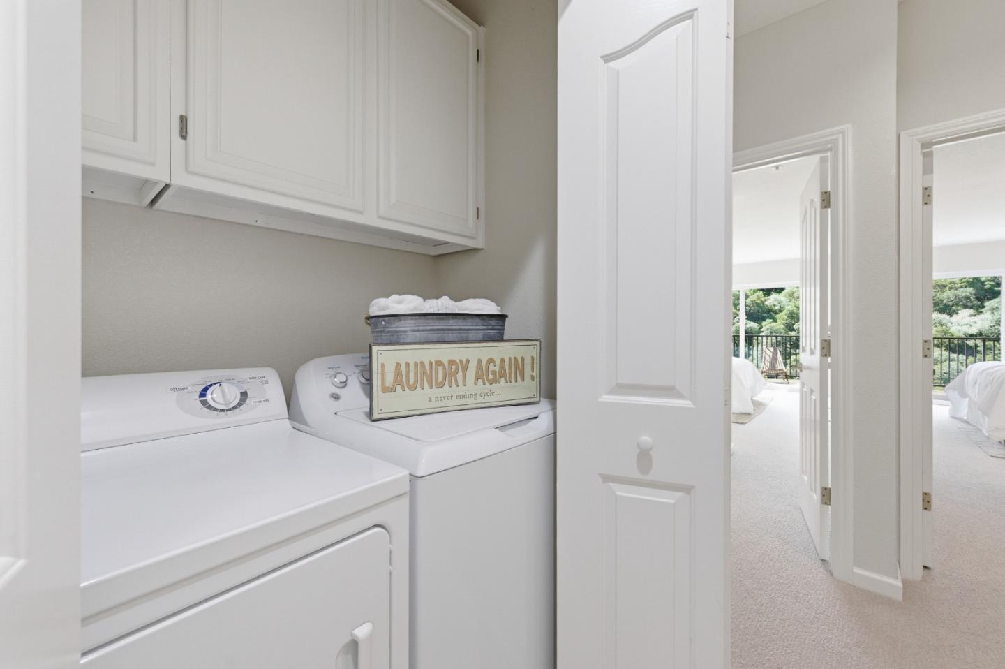 1040 Continentals Way, Unit 14 Belmont, CA 94002 - Photo 39 of 49