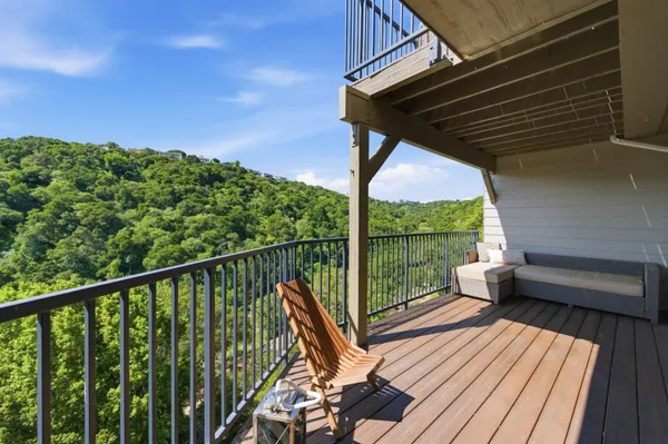 $1,498,000 | 1040 Continentals Way, Unit 14, Belmont, CA 94002