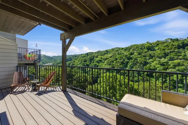 $1,498,000 | 1040 Continentals Way, Unit 14, Belmont, CA 94002