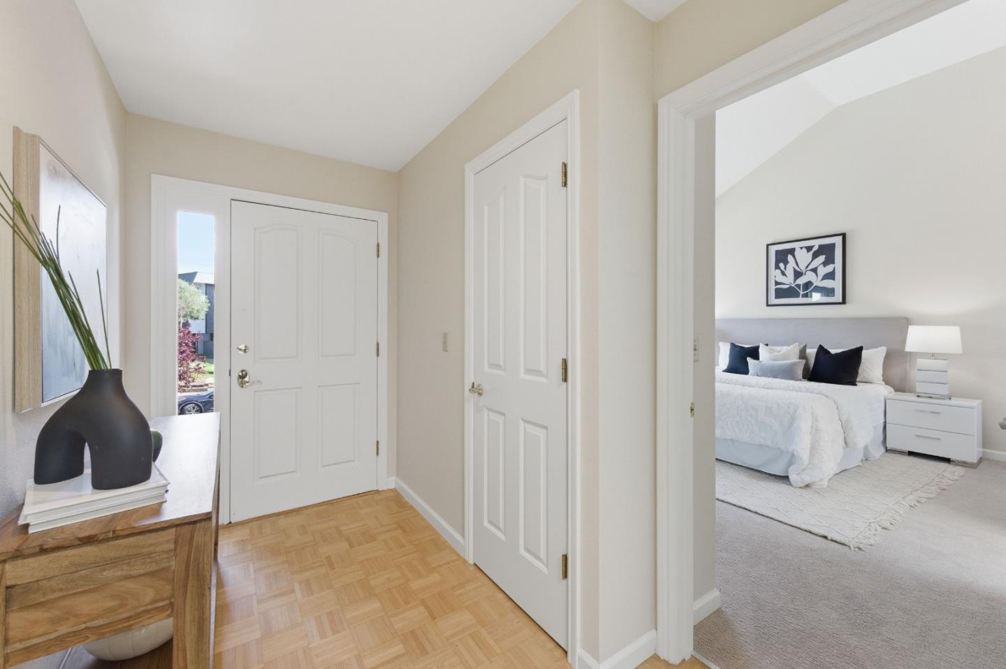 1040 Continentals Way, Unit 14 Belmont, CA 94002 - Photo 7 of 49