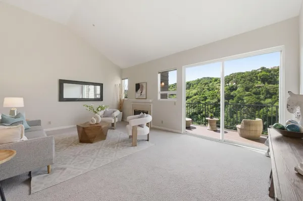 $1,498,000 | 1040 Continentals Way, Unit 14, Belmont, CA 94002