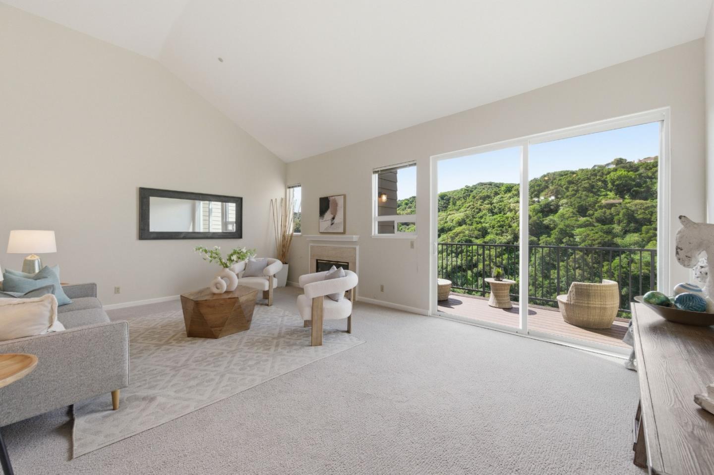 1040 Continentals Way, Unit 14 Belmont, CA 94002 - Photo 8 of 49