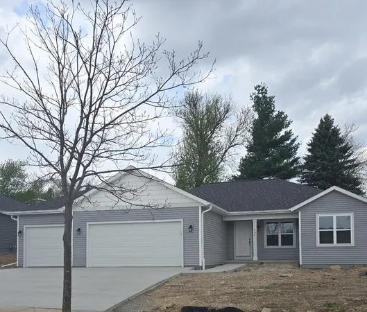 $369,900 | 402 Village Lane, Ripon, WI 54971