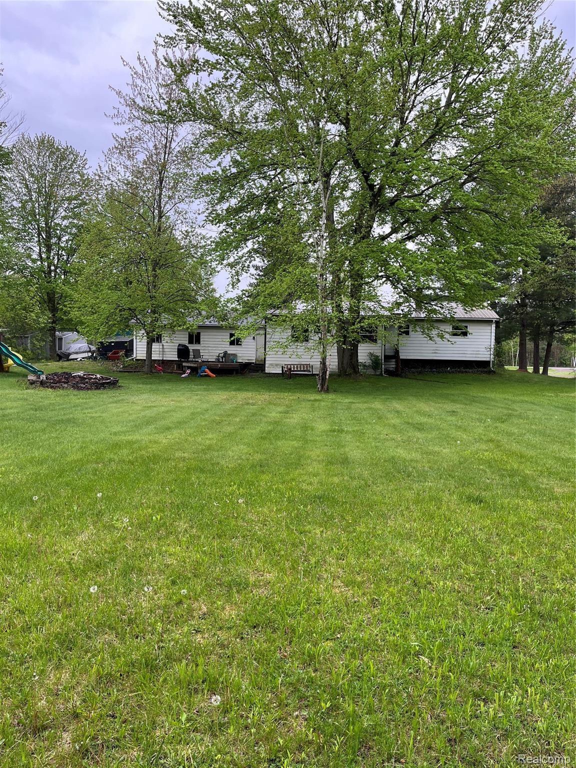 3682 Hanes Road Vassar, MI 48768 - Photo 3 of 30 back of house.JPG