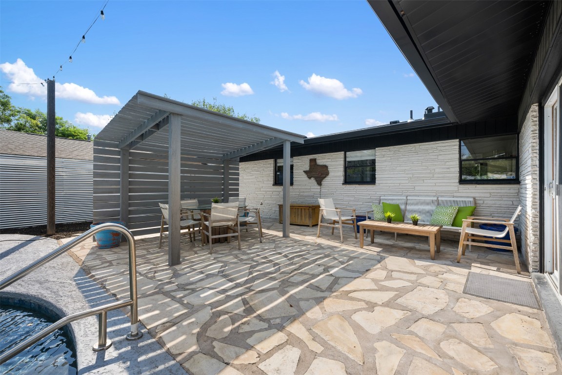 1806 Rogge Lane Austin, TX 78723 - Photo 29 of 40 a outdoor space with furniture
