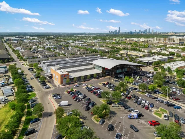 $985,000 | 1806 Rogge Lane, Austin, TX 78723