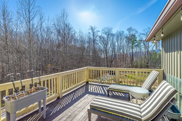 $769,900 | 443 Back Valley Road, Chickamauga, GA 30707