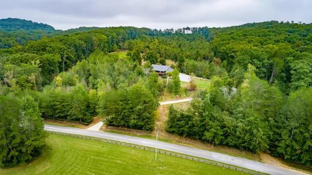 $785,000 | 443 Back Valley Road, Chickamauga, GA 30707