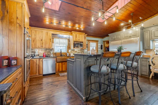 $769,900 | 443 Back Valley Road, Chickamauga, GA 30707