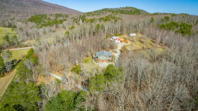 $769,900 | 443 Back Valley Road, Chickamauga, GA 30707