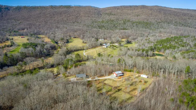 $769,900 | 443 Back Valley Road, Chickamauga, GA 30707