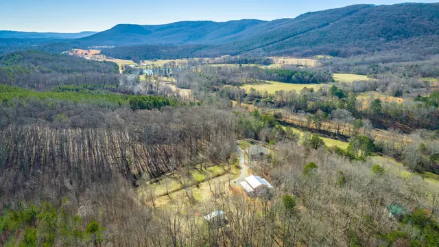 $769,900 | 443 Back Valley Road, Chickamauga, GA 30707