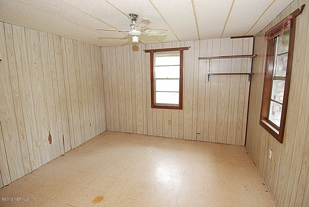 3940 Randall Road Green Cove Springs, FL 32043 - Photo 5 of 9 BEDROOM