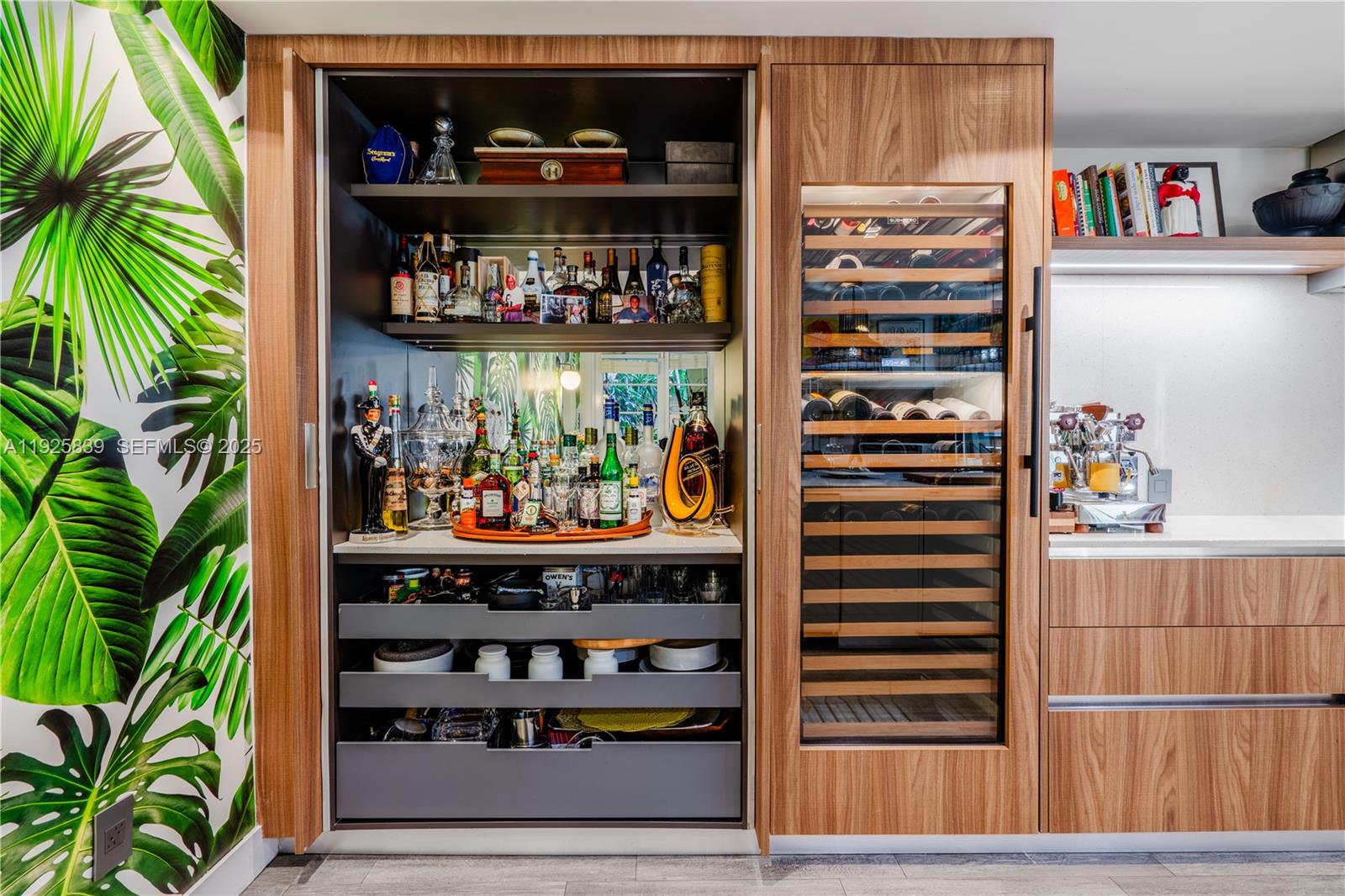 125 Jefferson Avenue, Unit 119 Miami Beach, FL 33139 - Photo 15 of 47 a room with lots of books and a potted plant