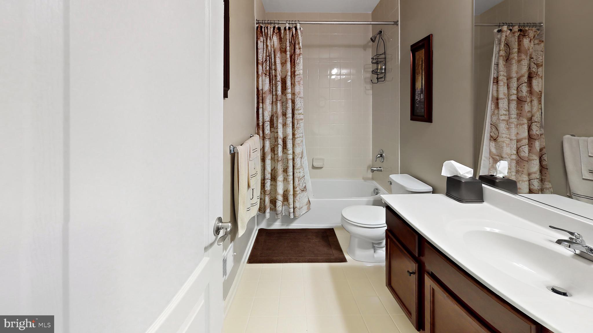 912 Sandy Run Road Baltimore, MD 21220 - Photo 41 of 64 Upper Level Full Bath