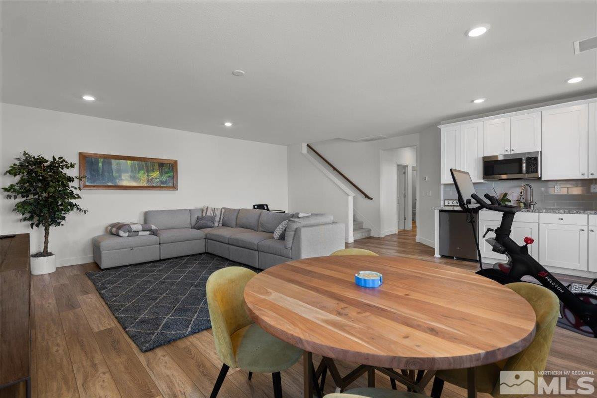 10385 Alchemy Court Reno, NV 89521 - Photo 26 of 40 a living room with furniture and a table