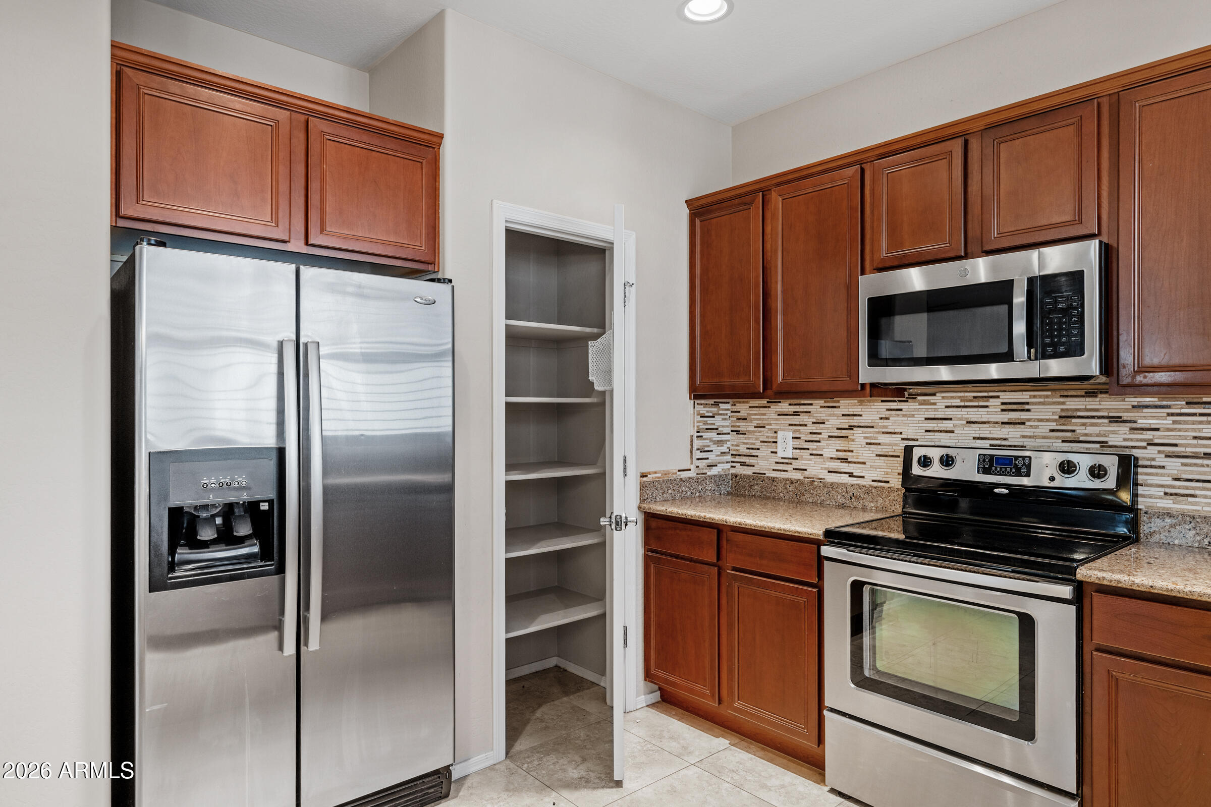 2498 East Boston Street Gilbert, AZ 85295 - Photo 8 of 33 2498 E Boston St-13