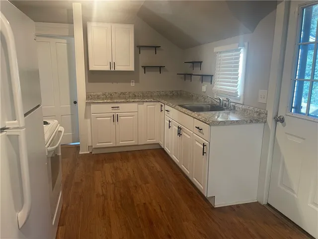 $1,750 | 487 Ten Rod Road, Unit 2, North Kingstown, RI 02852