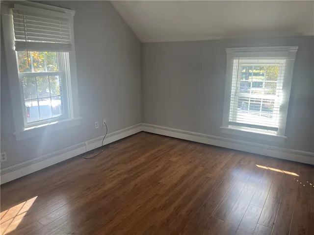 $1,750 | 487 Ten Rod Road, Unit 2, North Kingstown, RI 02852