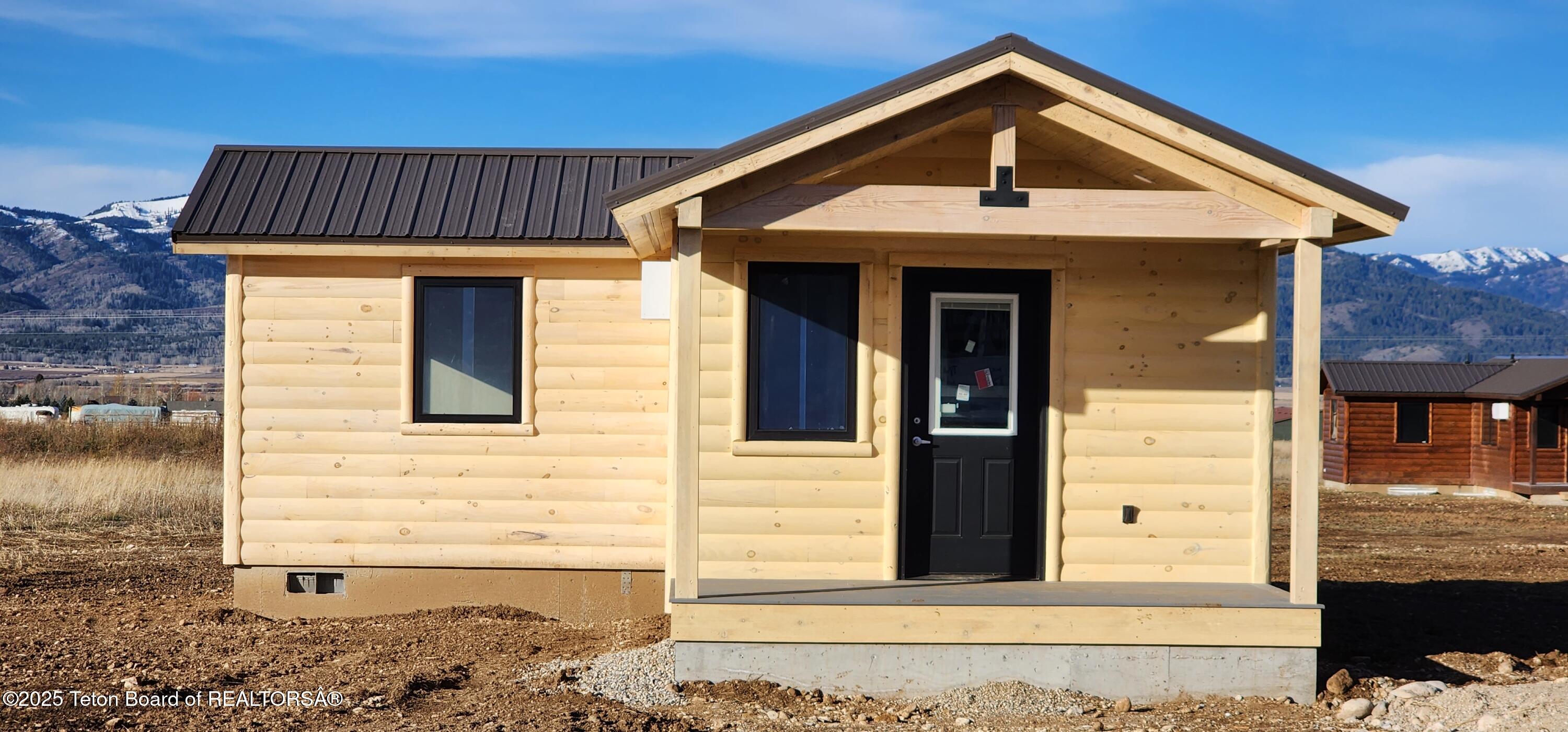 408 Serviceberry Road Victor, ID 83455 - Photo 3 of 10 20231113_093236