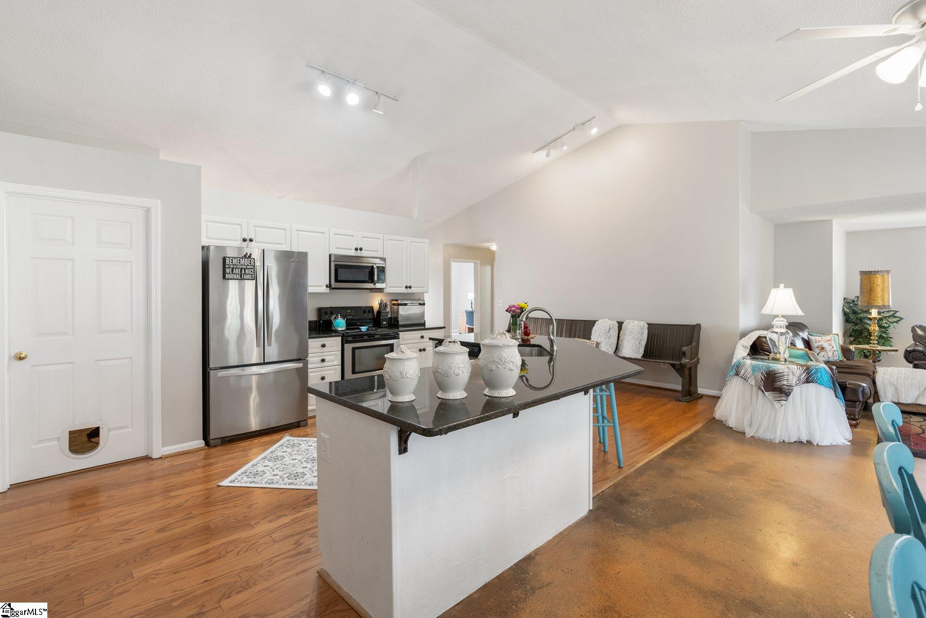 603 Veryfine Drive Fountain Inn, SC 29644 - Photo 7 of 24 Gallery Image 7