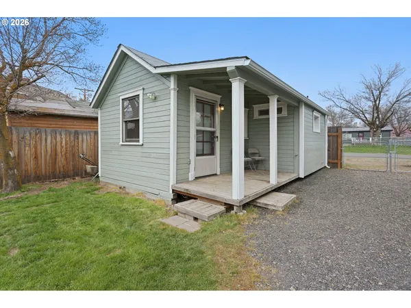 $290,000 | 503 South Washington Street, Condon, OR 97823