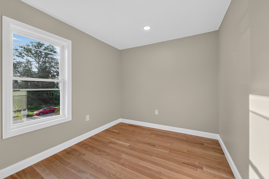 69 Orient Street Worcester, MA 01604 - Photo 41 of 42