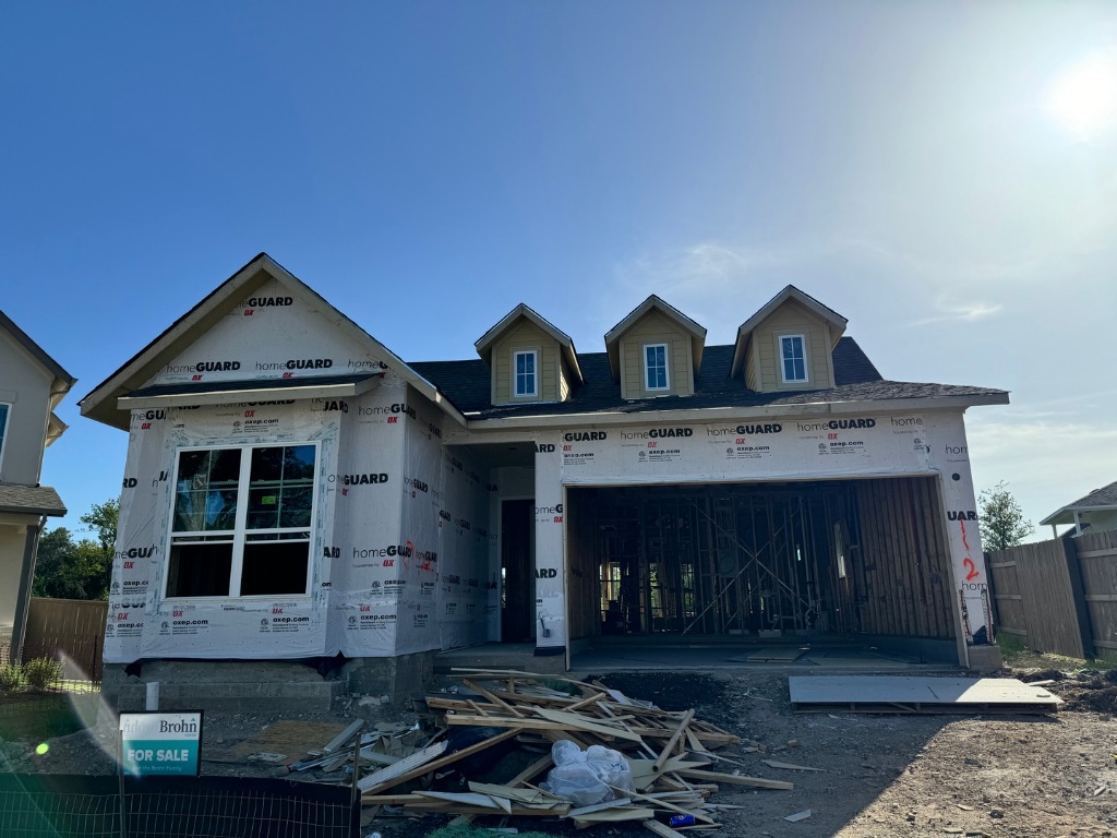 600 C-Bar Ranch Trail, Unit 122 Cedar Park, TX 78613 - Photo 2 of 31 a front view of a house with a yard