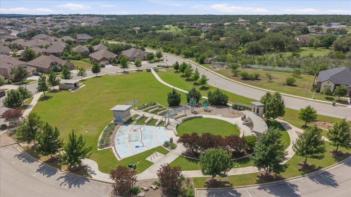 132 Emerald Garden Road San Marcos, TX 78666 - Photo 32 of 38 Splash pad courtyard