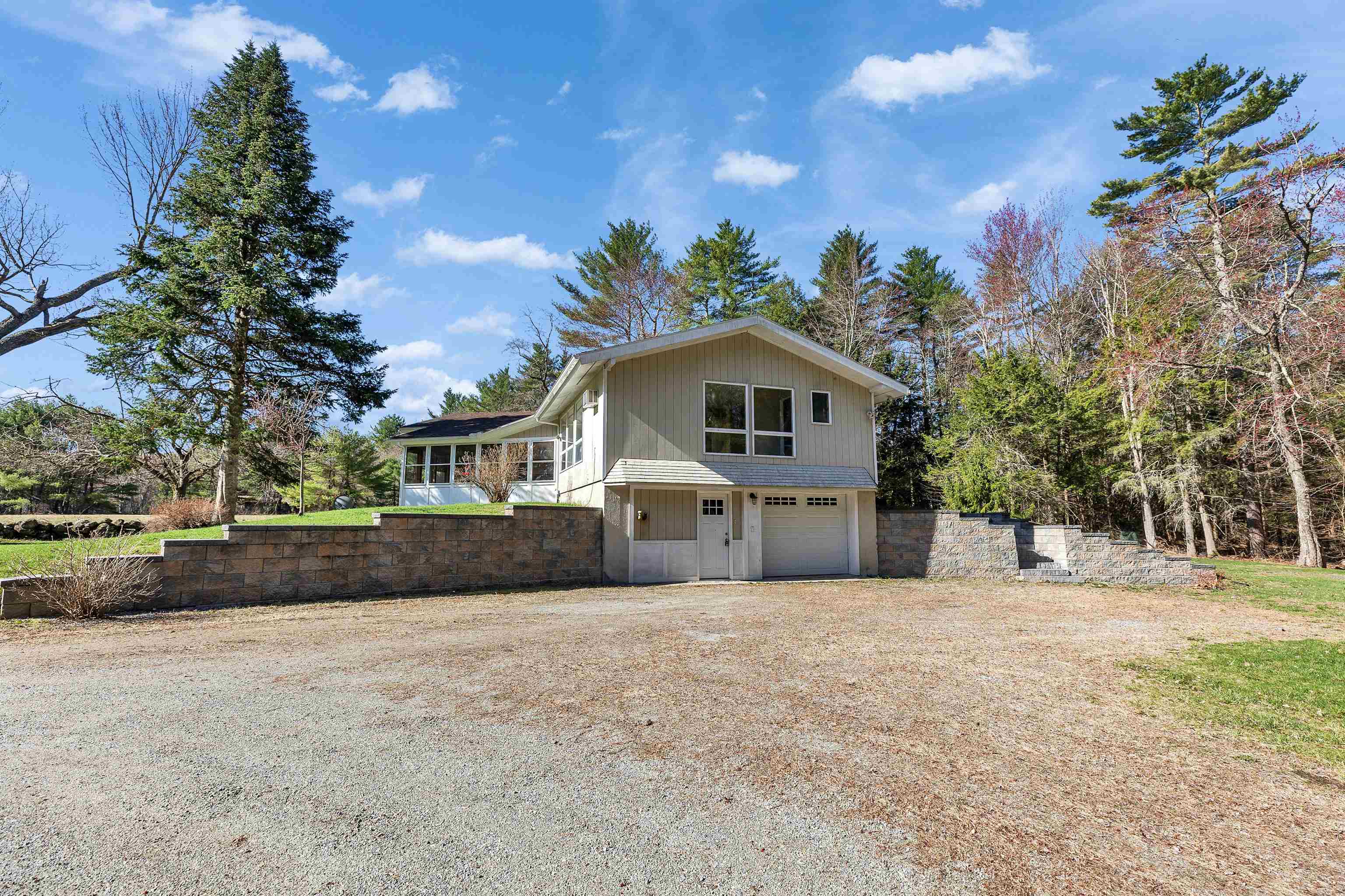 128 Burke Road Peterborough, NH 03458 - Photo 6 of 49