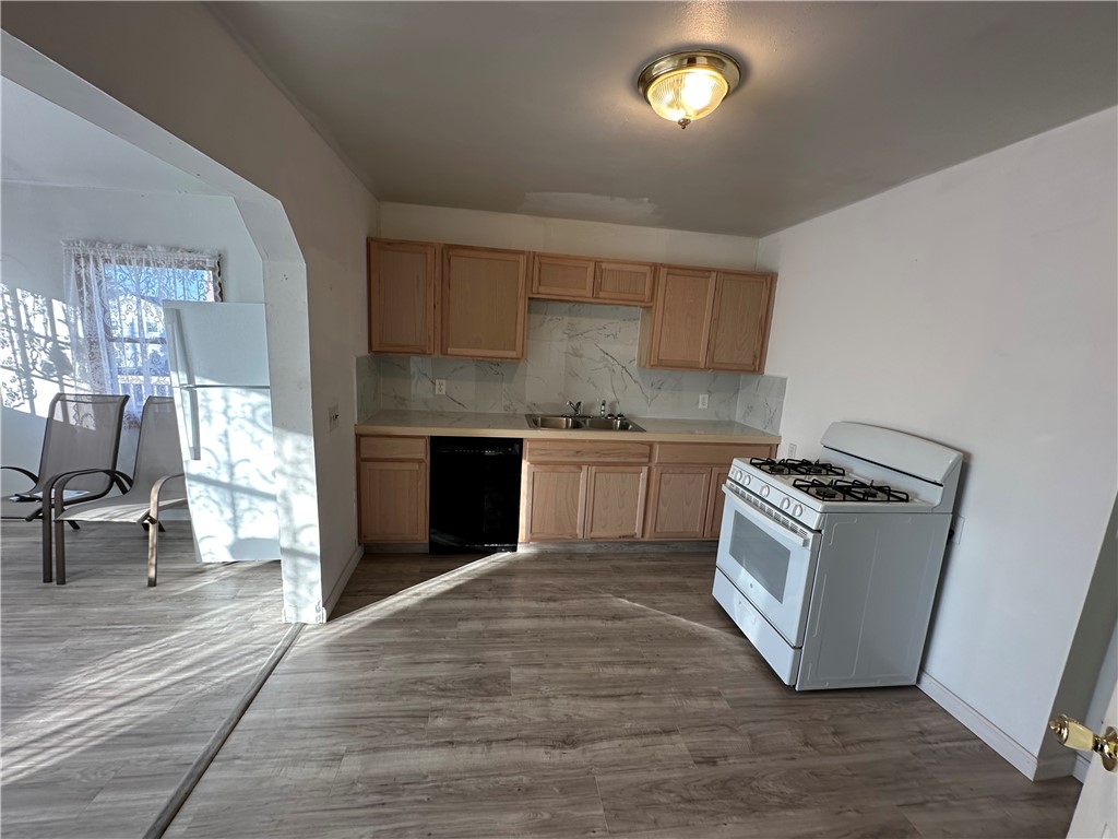 18 Summer Street Westerly, RI 02891 - Photo 19 of 30