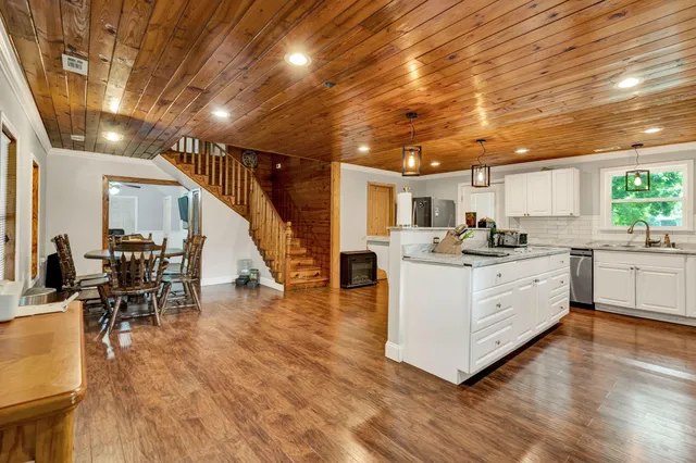 $319,900 | 281 Holden Road, Dayton, TN 37321