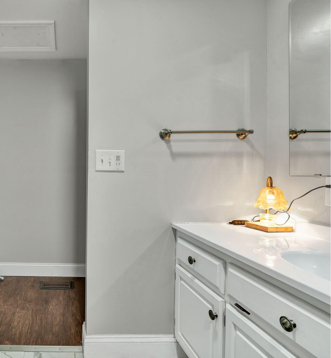 281 Holden Road Dayton, TN 37321 - Photo 23 of 47 cropoutlitterbowla281