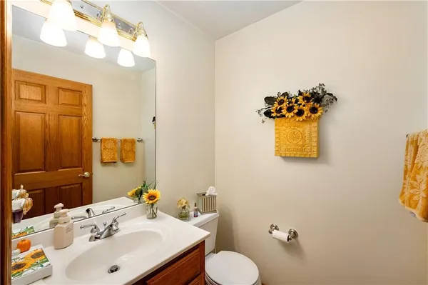 $414,999 | 120 Blossom Drive, Unit B, Butler, PA 16001