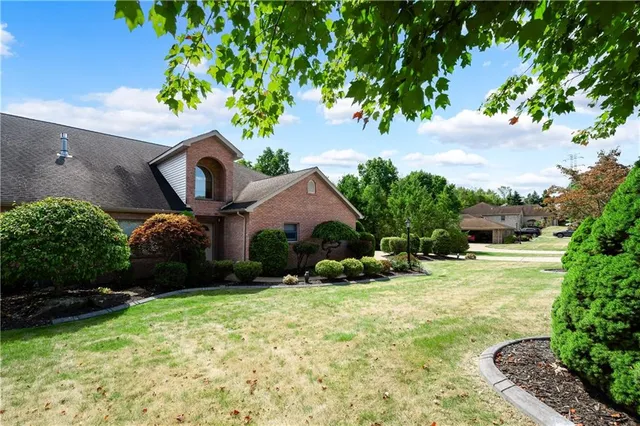 $414,999 | 120 Blossom Drive, Unit B, Butler, PA 16001