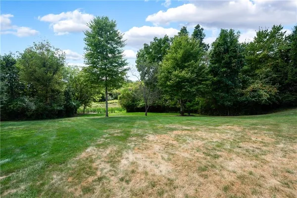 $414,999 | 120 Blossom Drive, Unit B, Butler, PA 16001