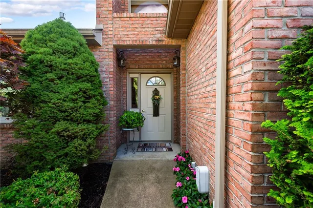 $414,999 | 120 Blossom Drive, Unit B, Butler, PA 16001