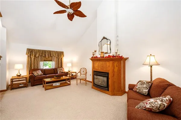 $414,999 | 120 Blossom Drive, Unit B, Butler, PA 16001