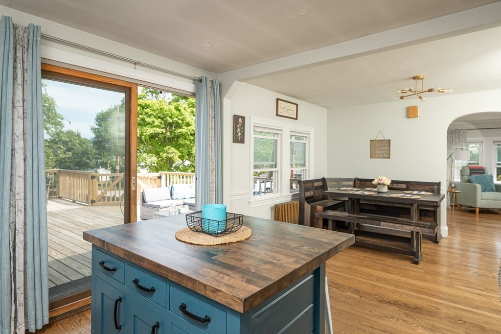 40 Shore Garden Road Hull, MA 02045 - Photo 11 of 37