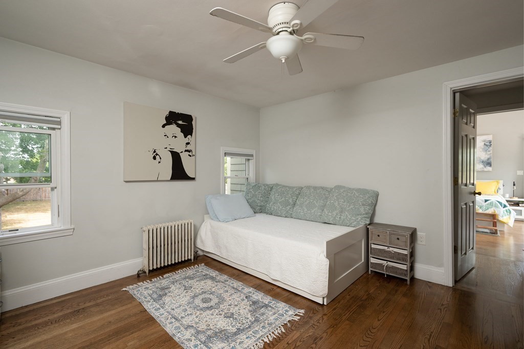 40 Shore Garden Road Hull, MA 02045 - Photo 16 of 37