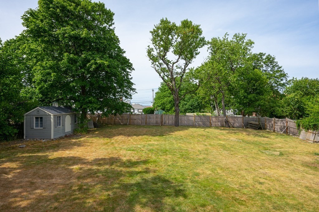 40 Shore Garden Road Hull, MA 02045 - Photo 31 of 37