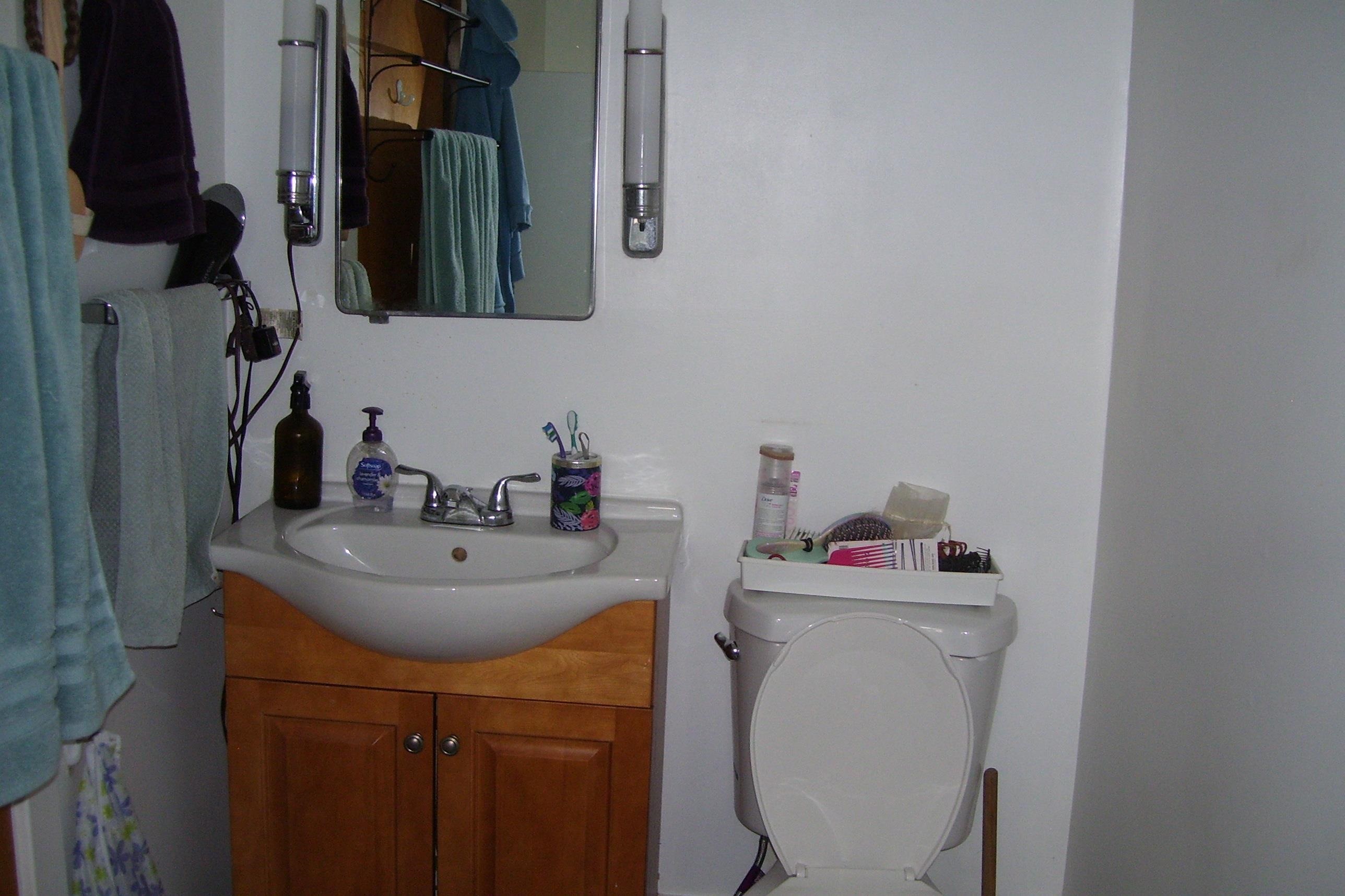 236 New Market Road Timberville, VA 22853 - Photo 13 of 19 Gallery Image 13