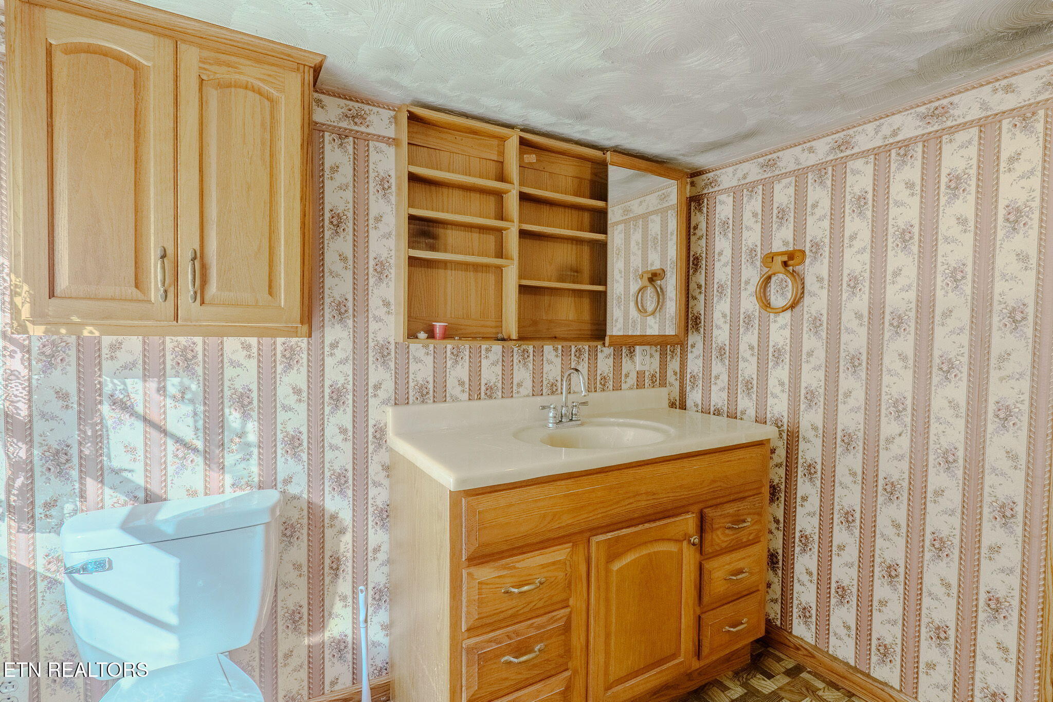 158 Stiles Road Madisonville, TN 37354 - Photo 15 of 25 9-web-or-mls-_DSC7569-HDR