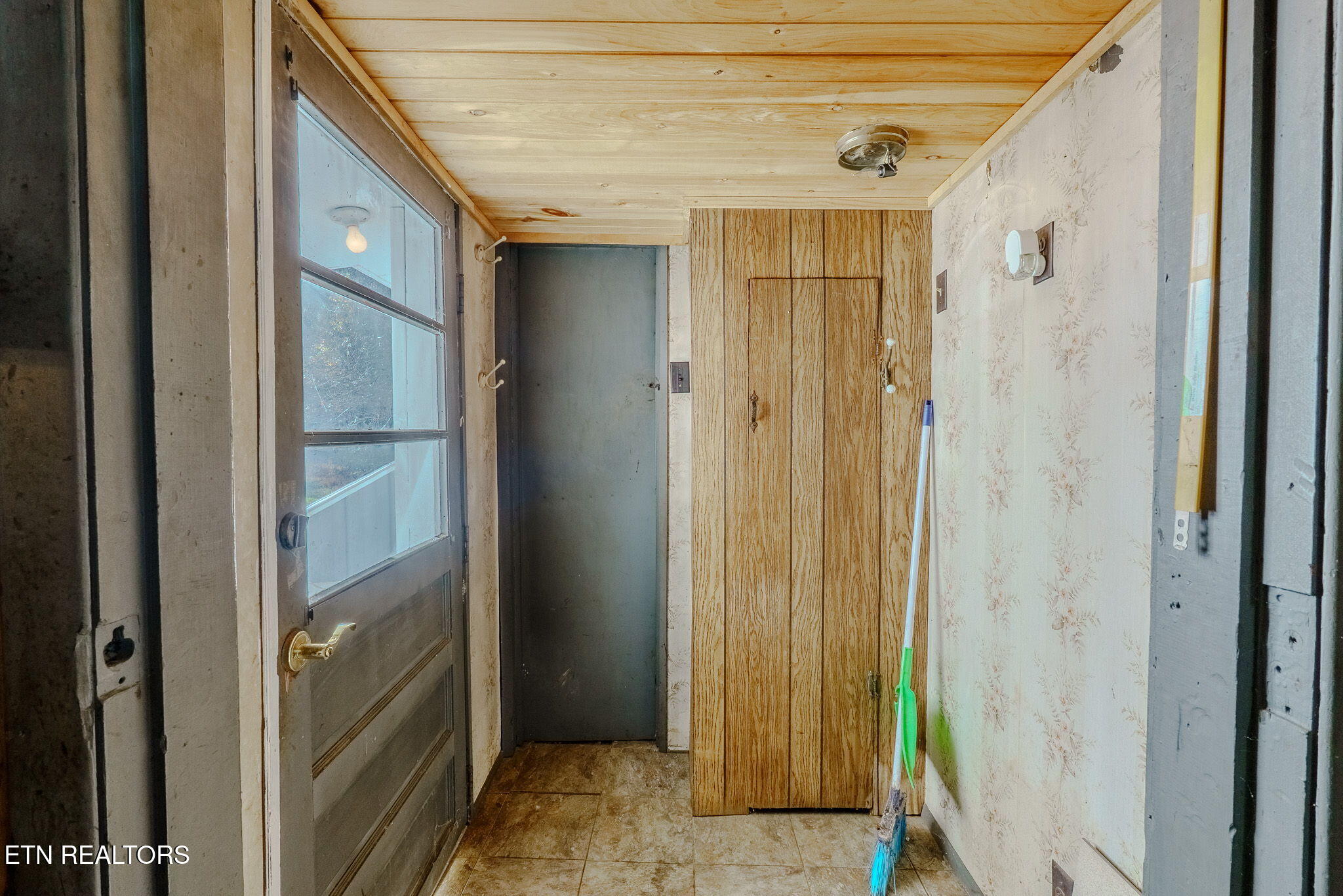 158 Stiles Road Madisonville, TN 37354 - Photo 19 of 25 26-web-or-mls-_DSC7434-HDR